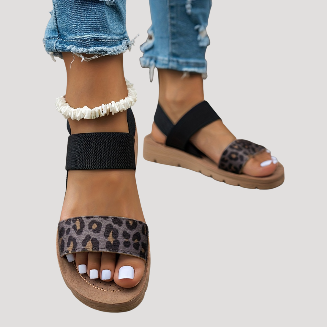 Women’s Leopard Print Flat Sandals