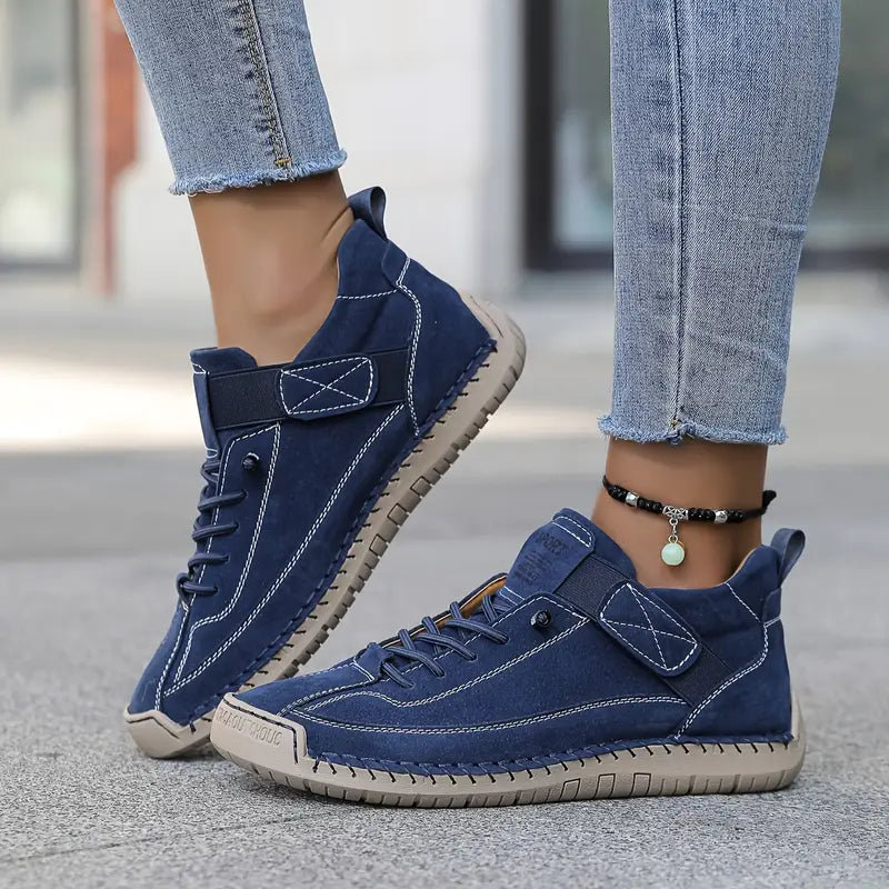Navy / 10.5