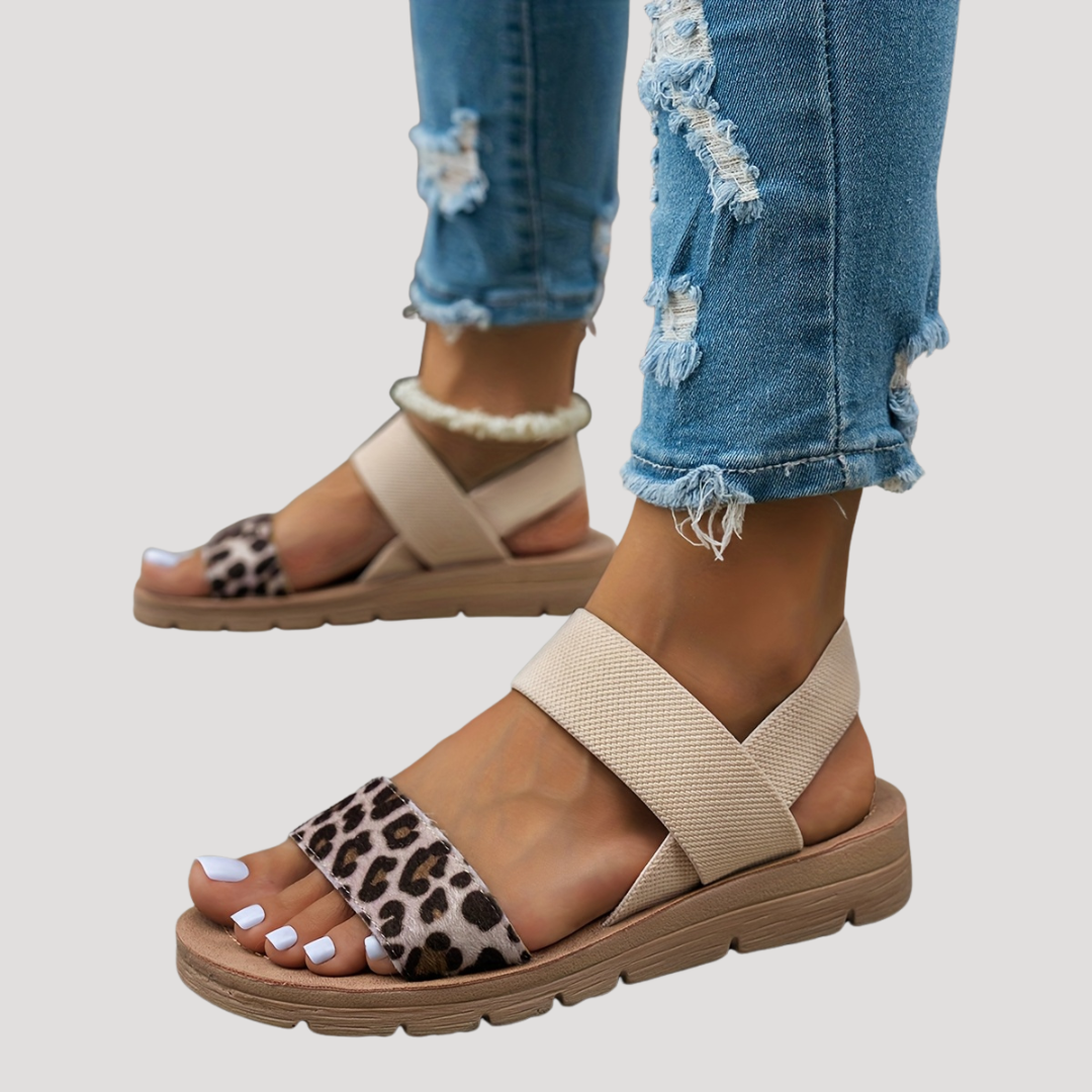 Women’s Leopard Print Flat Sandals