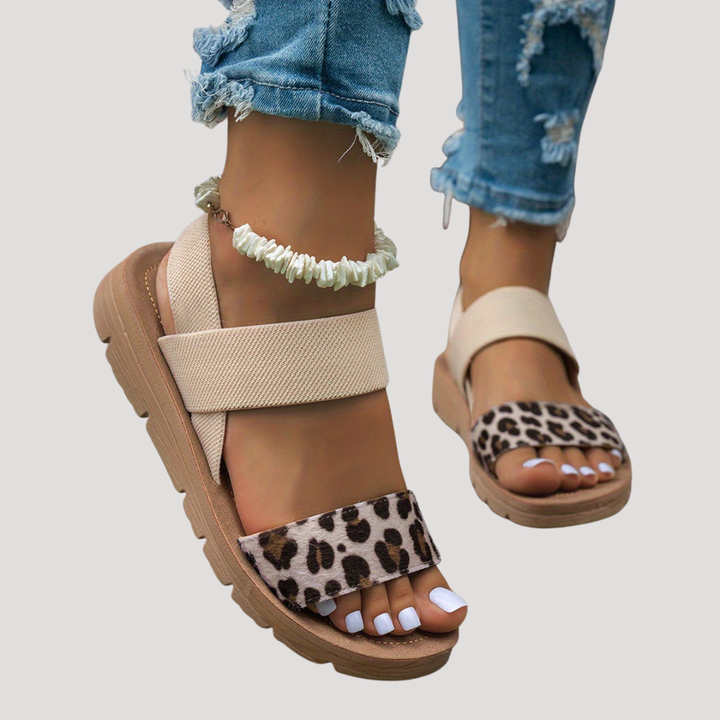 Women’s Leopard Print Flat Sandals