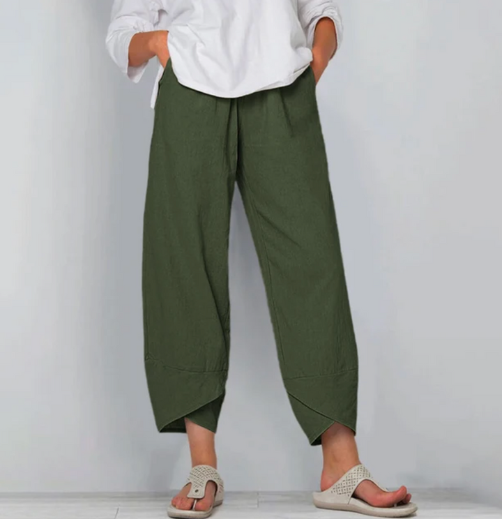 Relaxed everyday pants in green, cropped, side pockets, draped hem panels