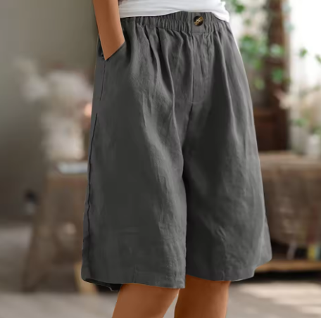 Elastic-waist mid-thigh shorts in grey, buttoned elastic waistband, relaxed fit